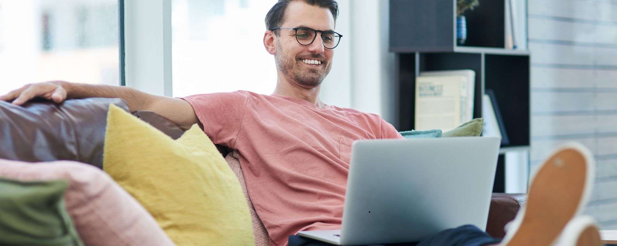 Hosting per siti web con AI integrata: cosa offre Hostinger a meno di 3€ al mese Hosting per siti web con AI integrata: cosa offre Hostinger a meno di 3€ al mese