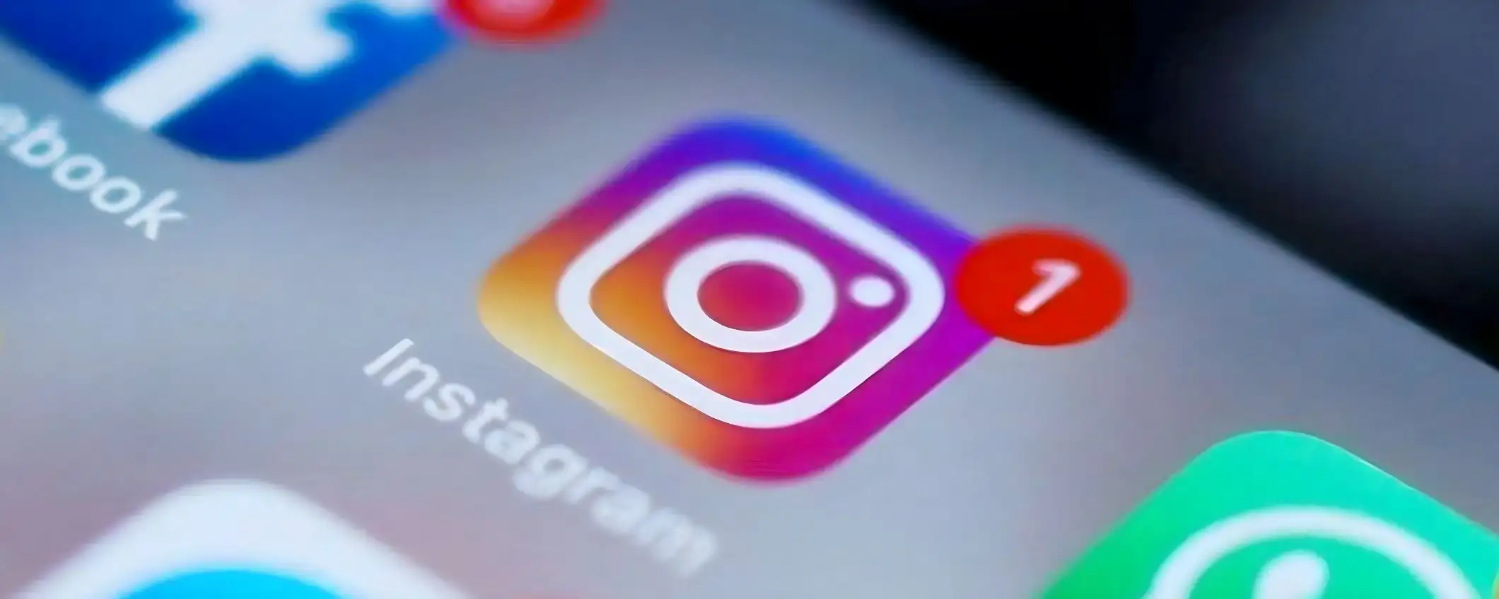 Instagram: nuove misure di sicurezza per gli account che coinvolgono bambini Instagram: nuove misure di sicurezza per gli account che coinvolgono bambini