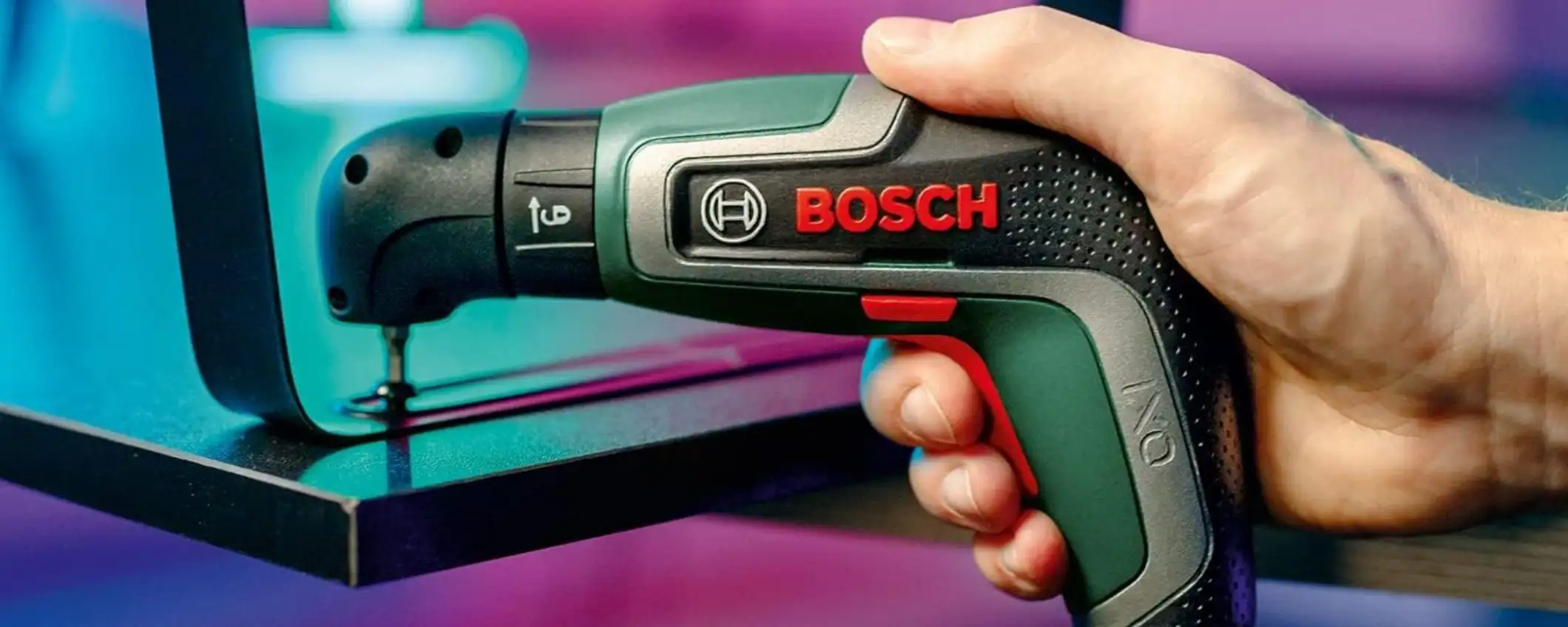 Ancora BOSCH: avvitatore a batteria con accessori in OFFERTA LAMPO Ancora BOSCH: avvitatore a batteria con accessori in OFFERTA LAMPO
