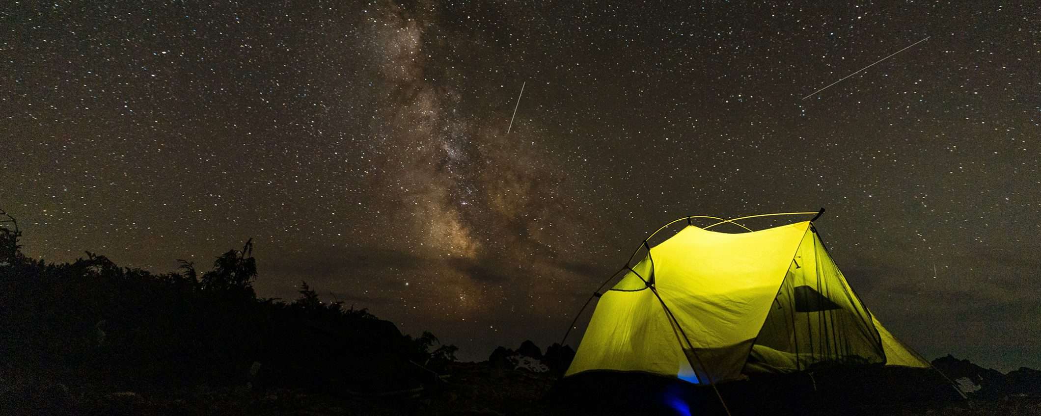 Volantino Happy Casa, tante offerte per il campeggio: c'è la tenda a soli 15 euro