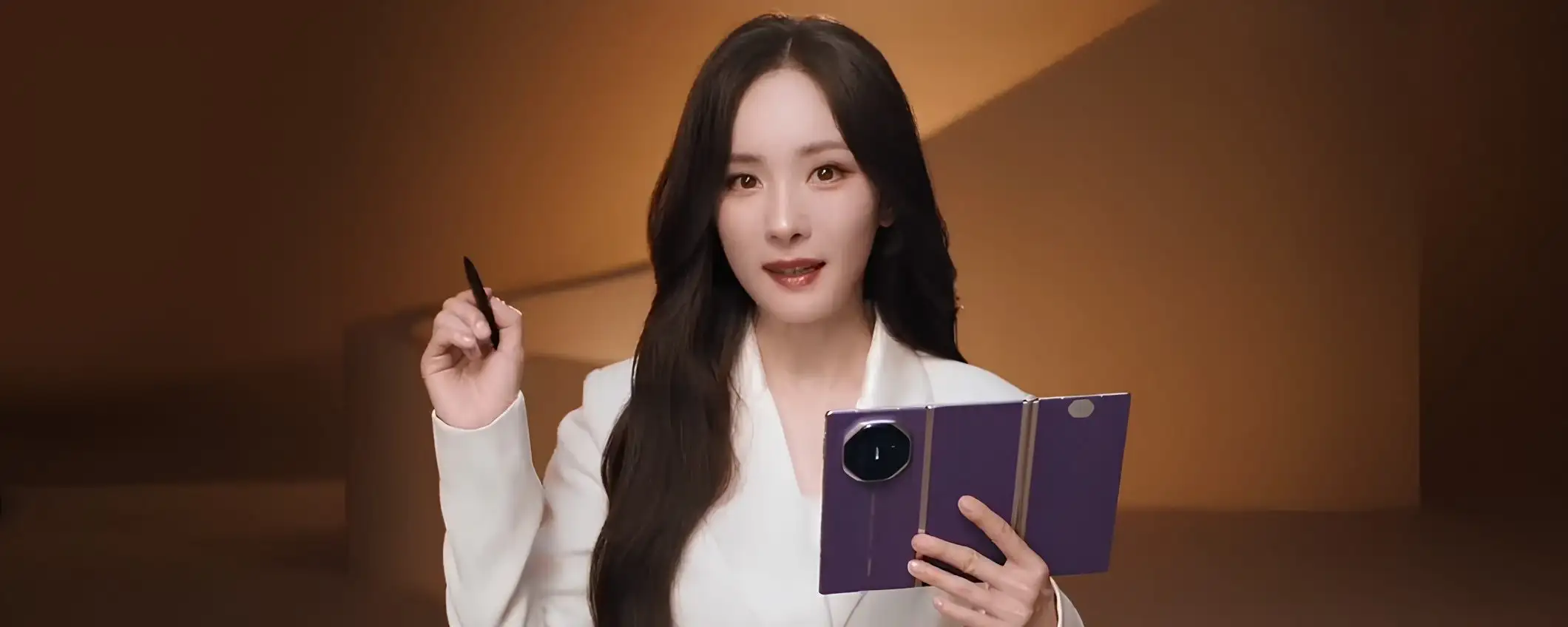 Huawei non è scaramantica, come dimostra il colore del nuovo Mate XTs Huawei non è scaramantica, come dimostra il colore del nuovo Mate XTs