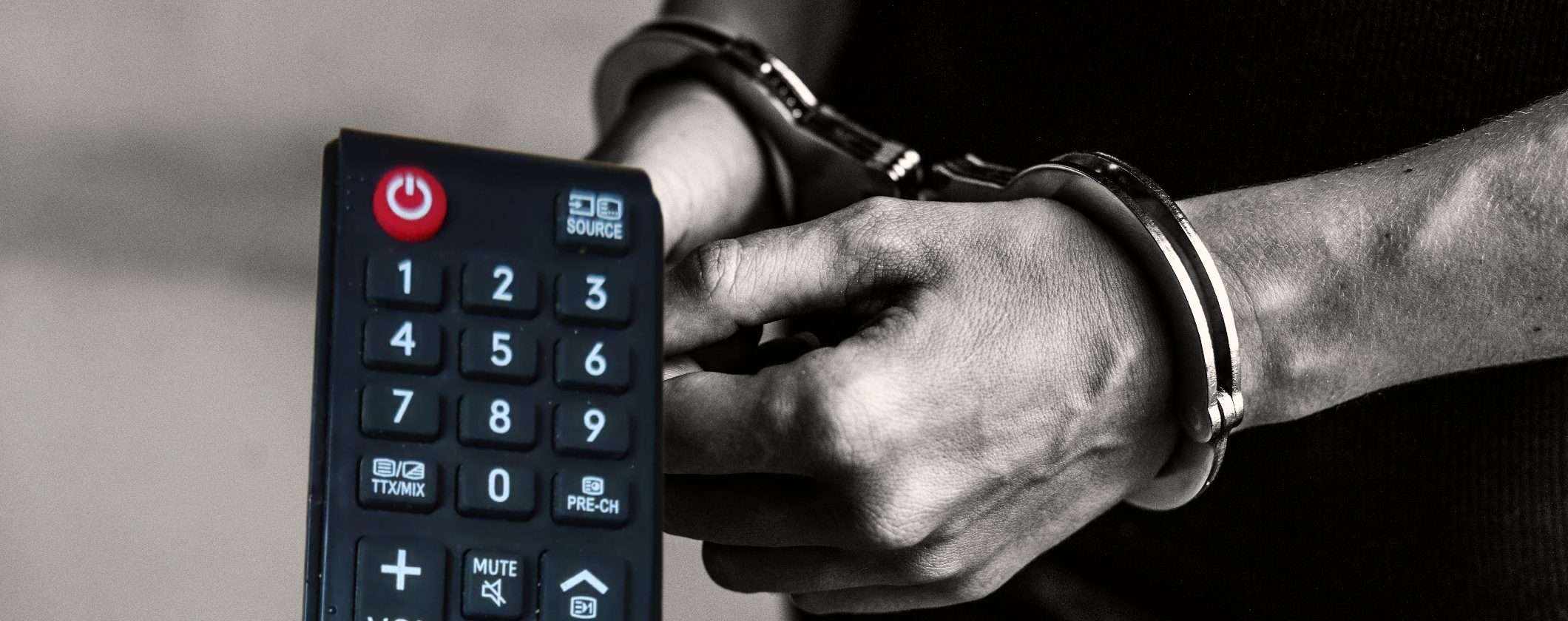 IPTV illegale e Pezzotto: la legge colpisce duro, utenti perseguiti