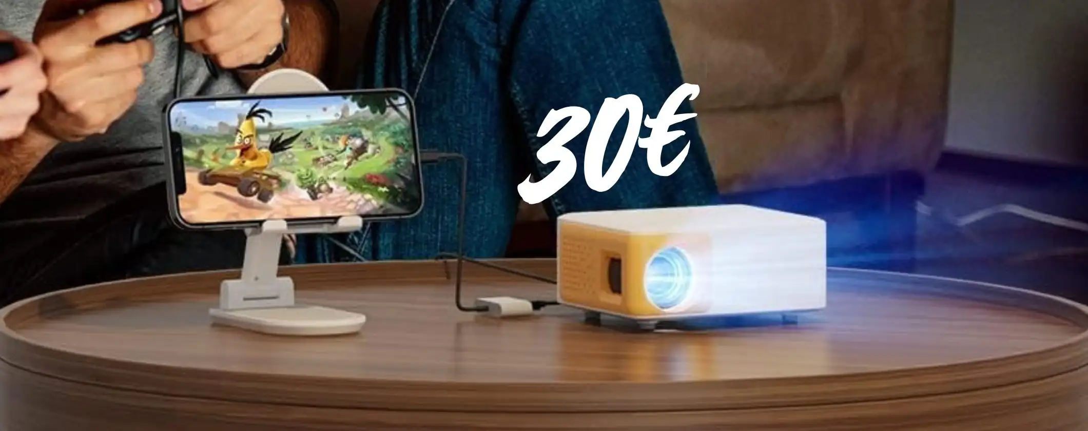 Mini proiettore WiFi e Bluetooth con risoluzione 4K in sconto a soli 30€