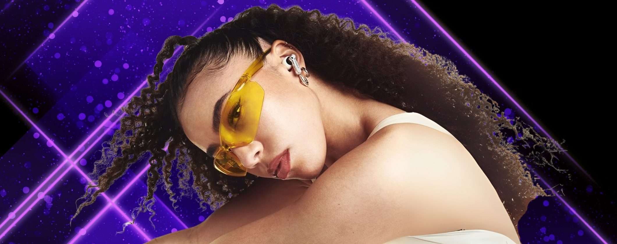 Nothing Ear (a): le cuffiette Bluetooth con integrazione di ChatGPT (-30%)