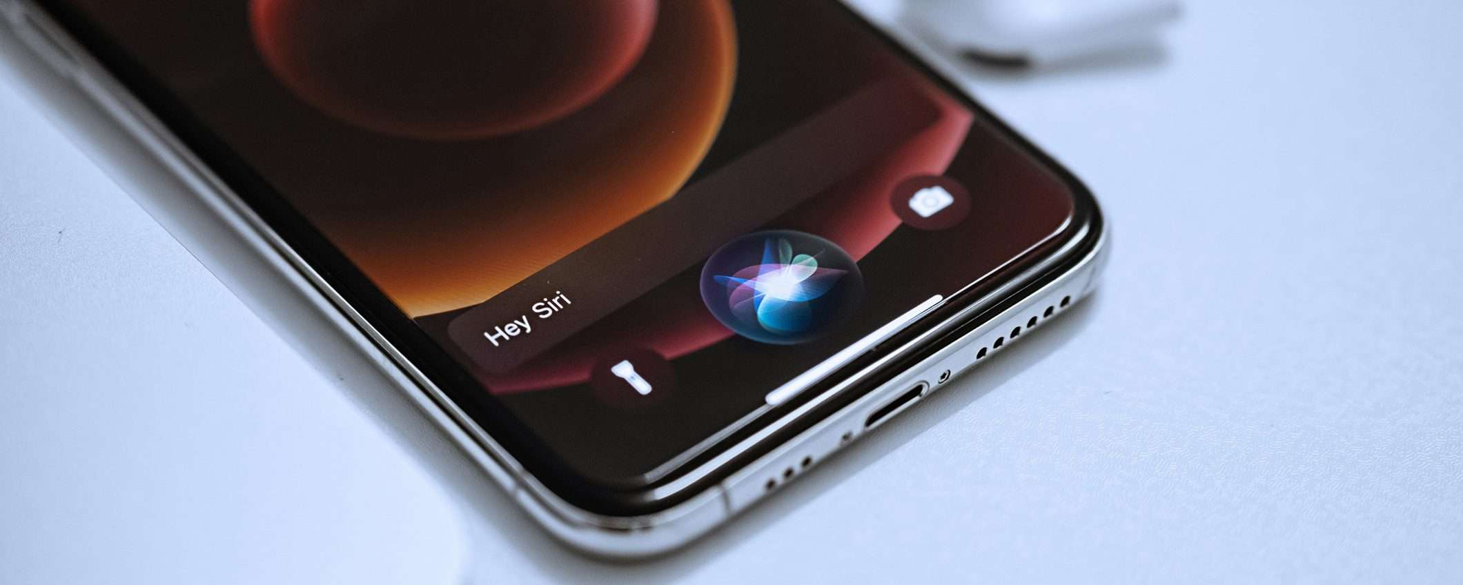 Usare un iPhone senza nemmeno toccarlo? Possibile, con il Usare un iPhone senza nemmeno toccarlo? Possibile, con il