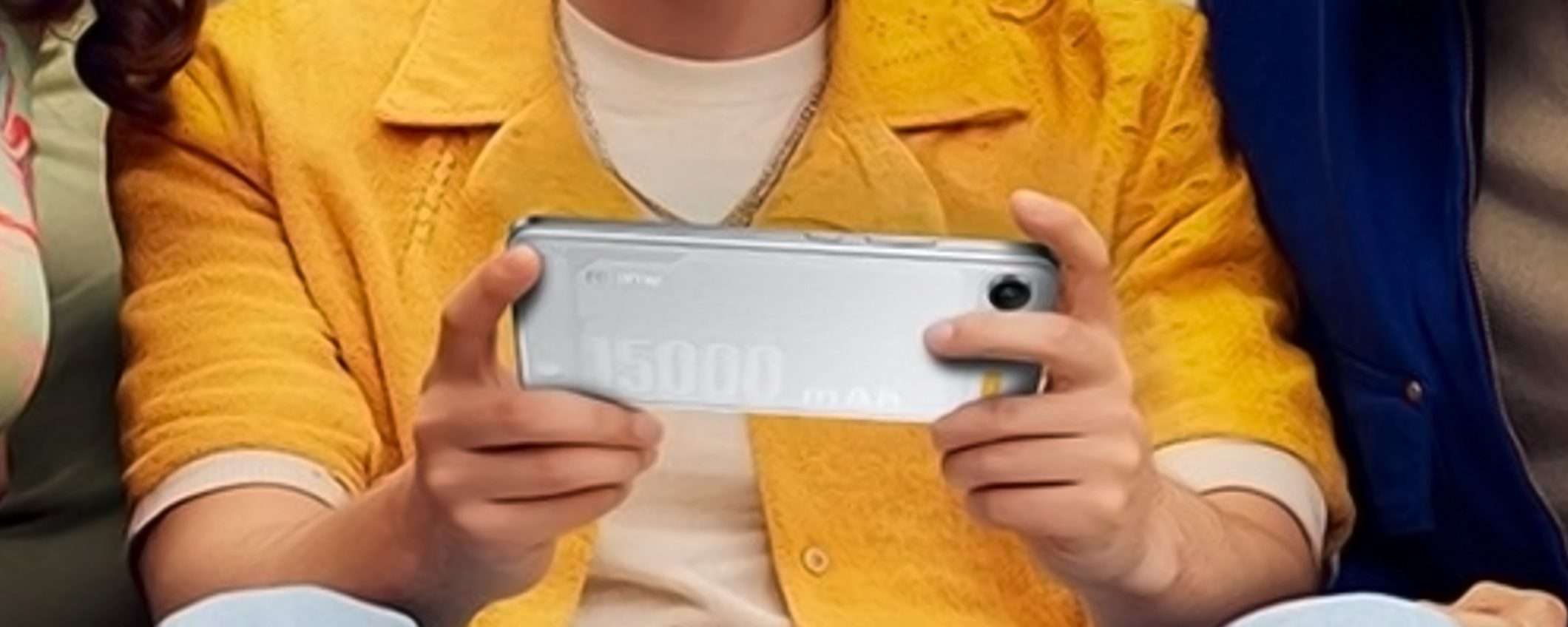 Realme supera tutti: il nuovo smartphone ha una batteria folle da 15.000mAh