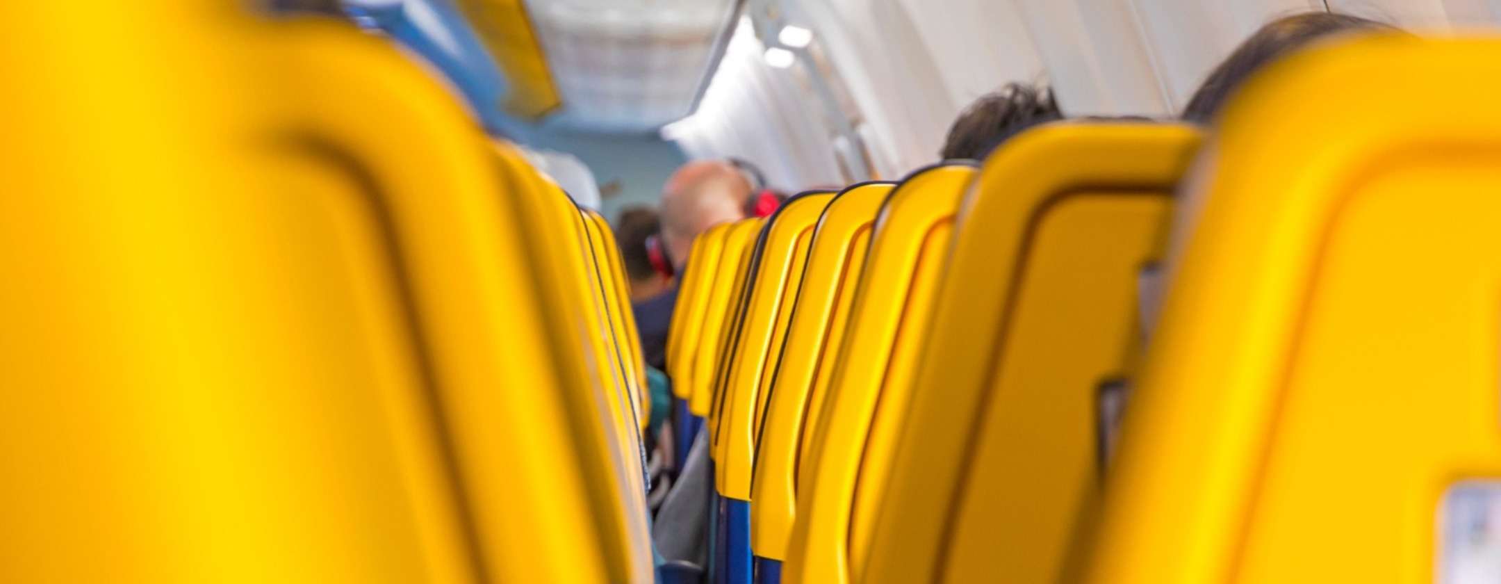 Dal 12 novembre cambiano le regole: Ryanair elimina la carta d'imbarco cartacea