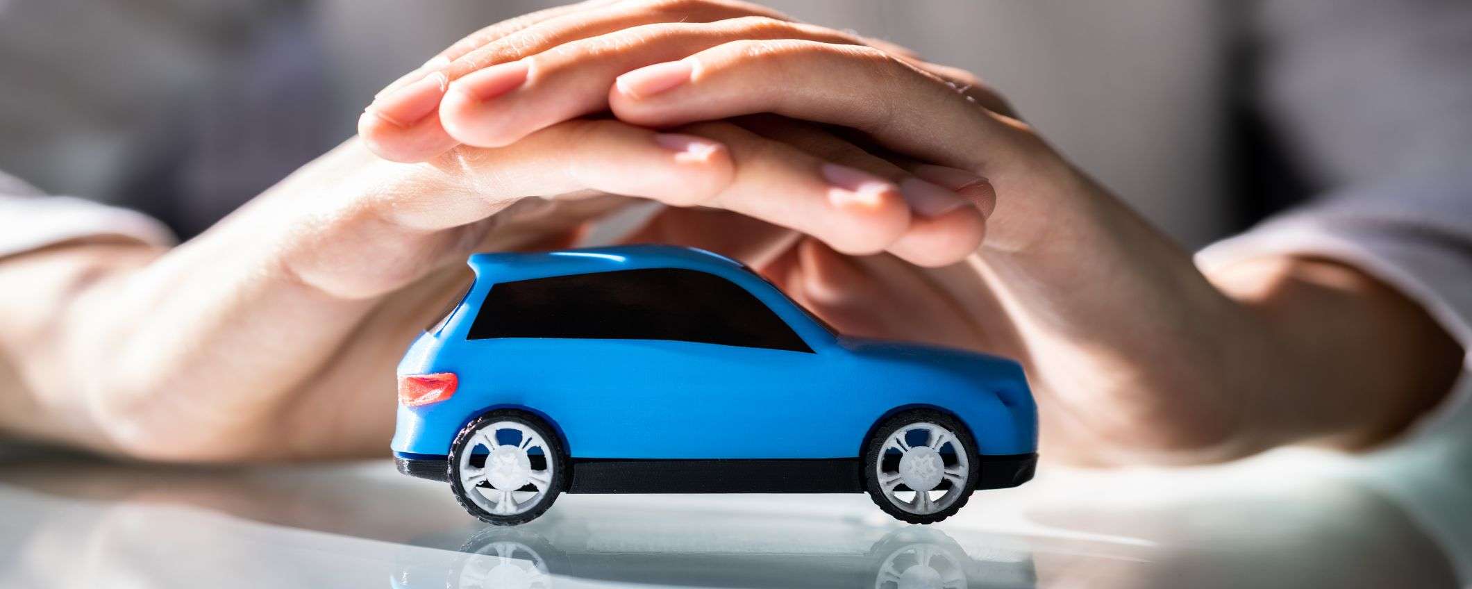Prima Assicurazioni: risparmia fino a 200€ sulla tua polizza auto online, attiva in pochi clic Prima Assicurazioni: risparmia fino a 200€ sulla tua polizza auto online, attiva in pochi clic