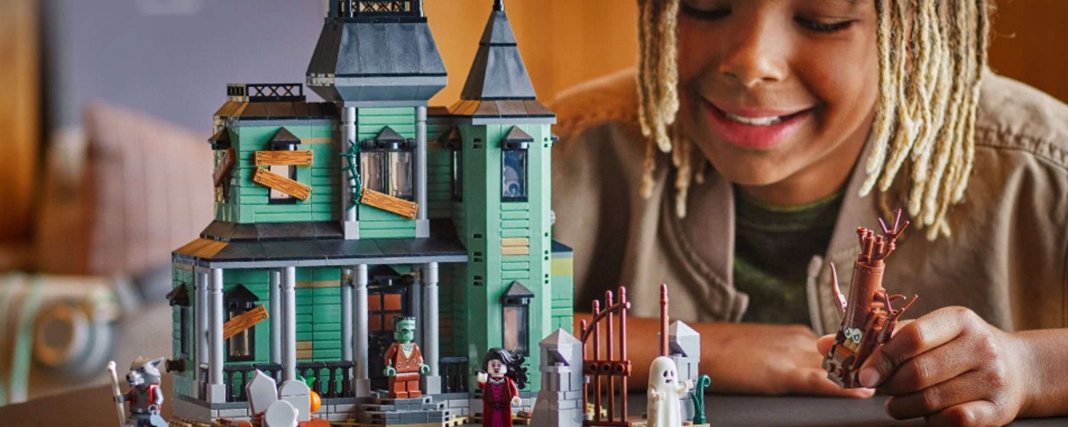 La Villa Spettrale LEGO 3-in-1 in offerta Amazon è il regalo PERFETTO per HALLOWEEN