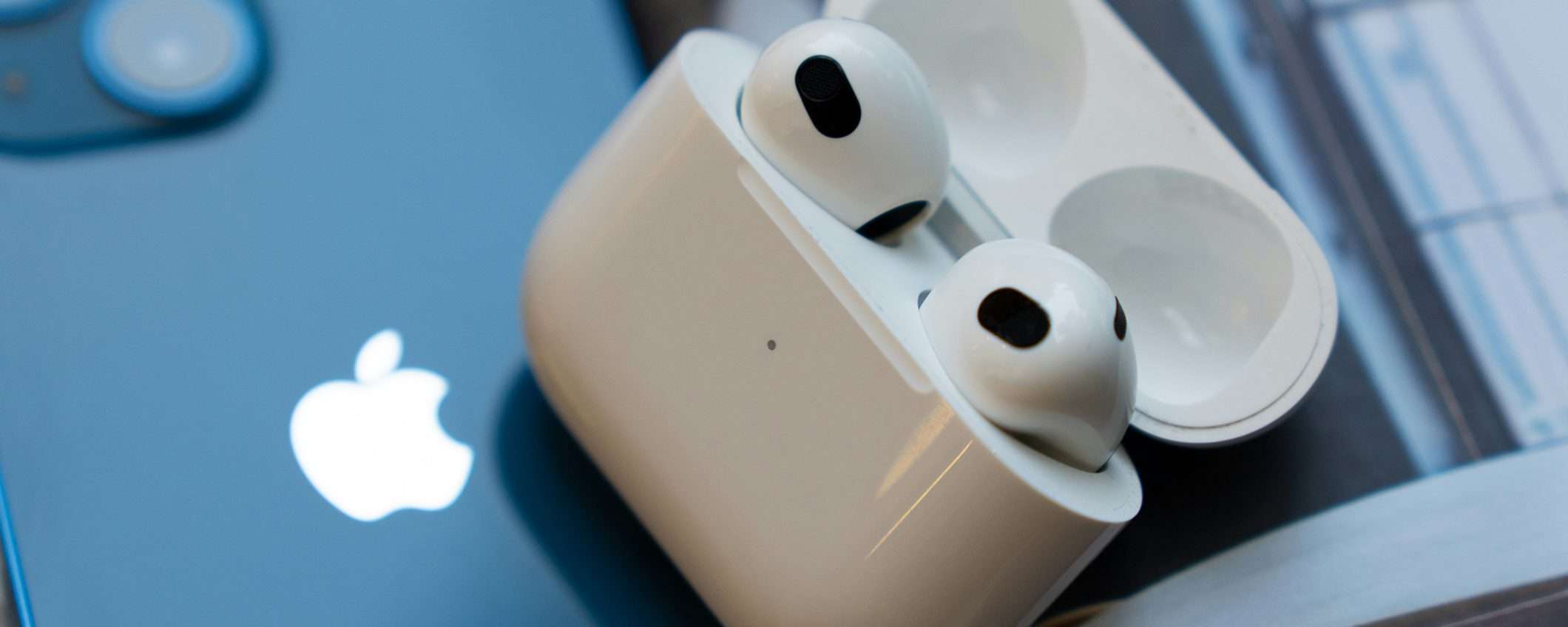 AirPods 3, che offerta: su eBay a poco più di 100€ (34% di sconto) AirPods 3, che offerta: su eBay a poco più di 100€ (34% di sconto)