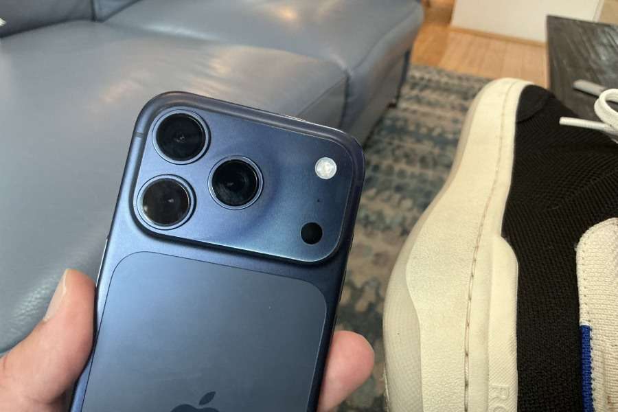 apple iphone 17 pro blu