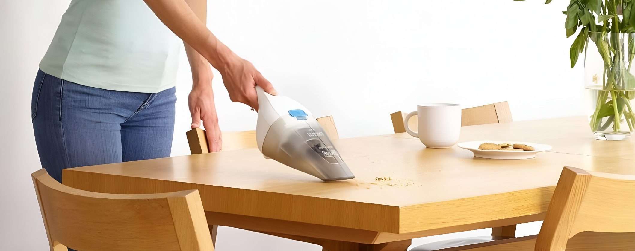 L'Aspirapolvere Portatile BLACK+DECKER dustbuster scende a 18€ su Amazon L'Aspirapolvere Portatile BLACK+DECKER dustbuster scende a 18€ su Amazon