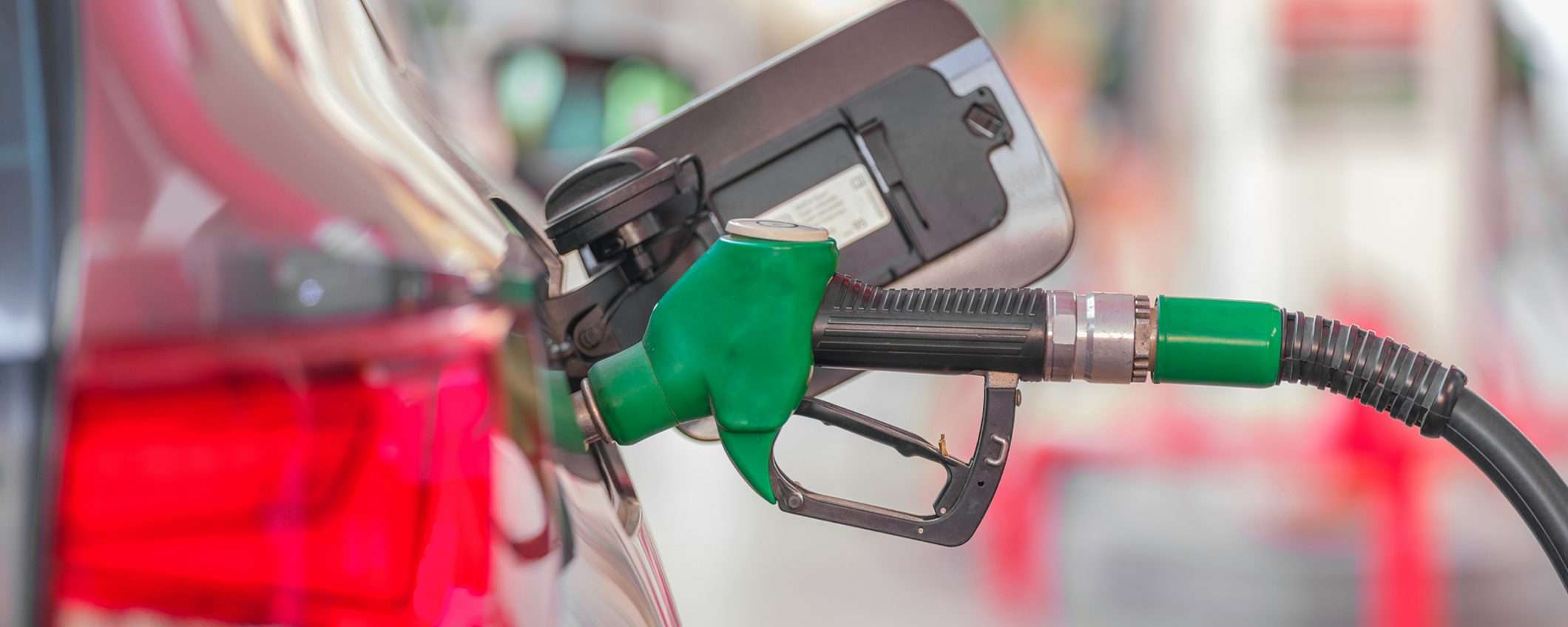 Il carburante costa meno da Esselunga: risparmia fino a 10€ con la nuova promo