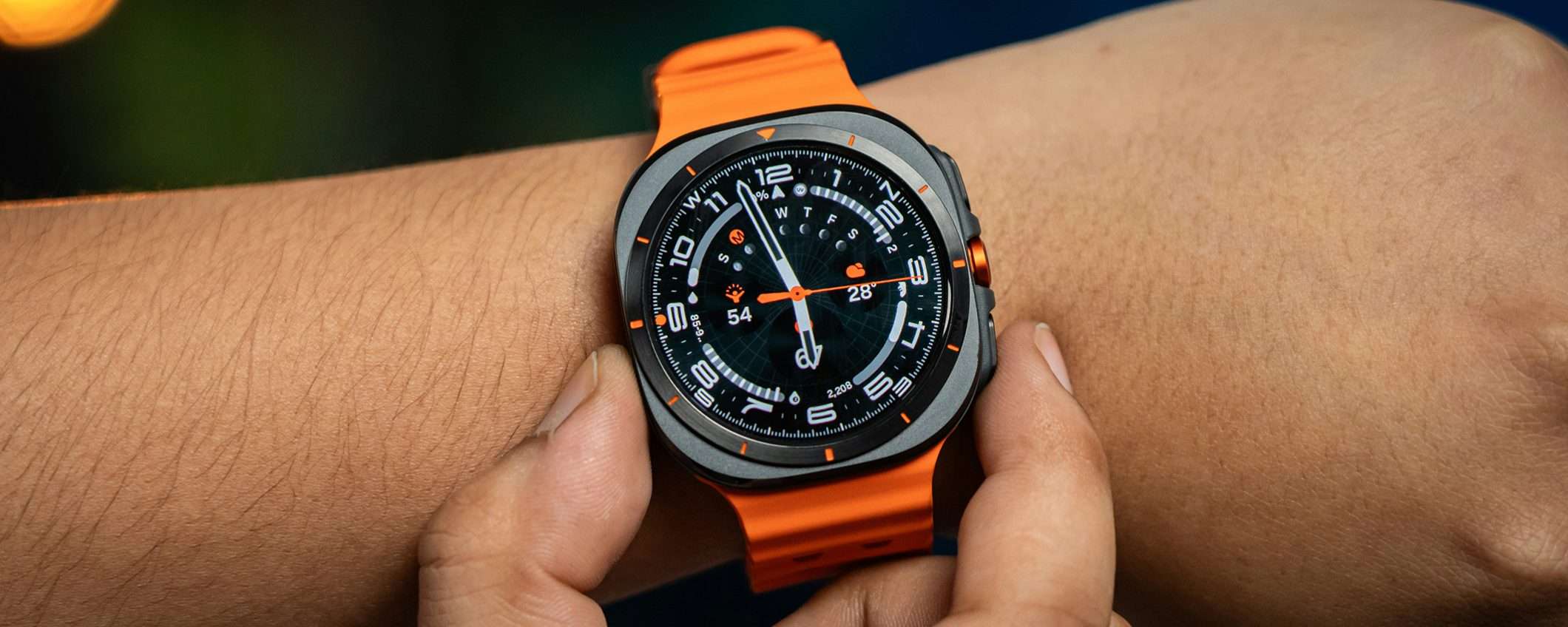 Samsung vuole salvare vite: Galaxy Watch potrebbe presto rilevare scompensi cardiaci