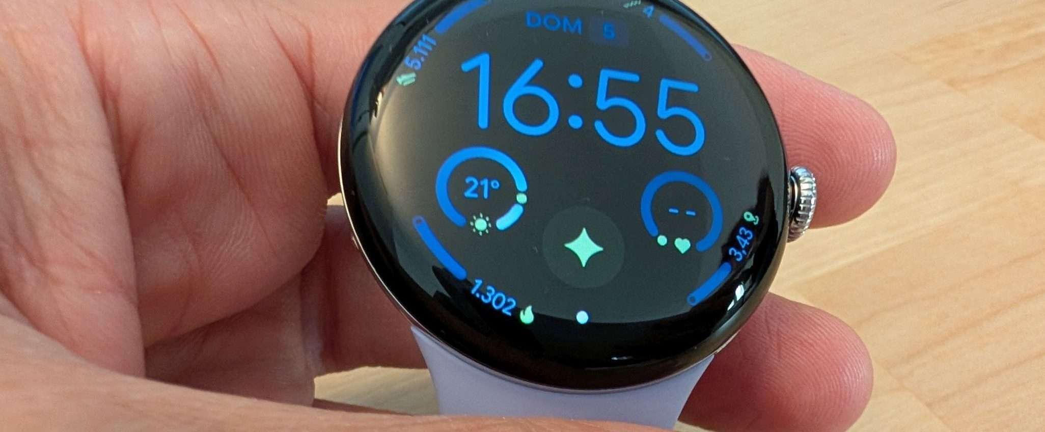 Pixel Watch 4 è finalmente lo smartwatch maturo che aspettavamo (recensione) Pixel Watch 4 è finalmente lo smartwatch maturo che aspettavamo (recensione)