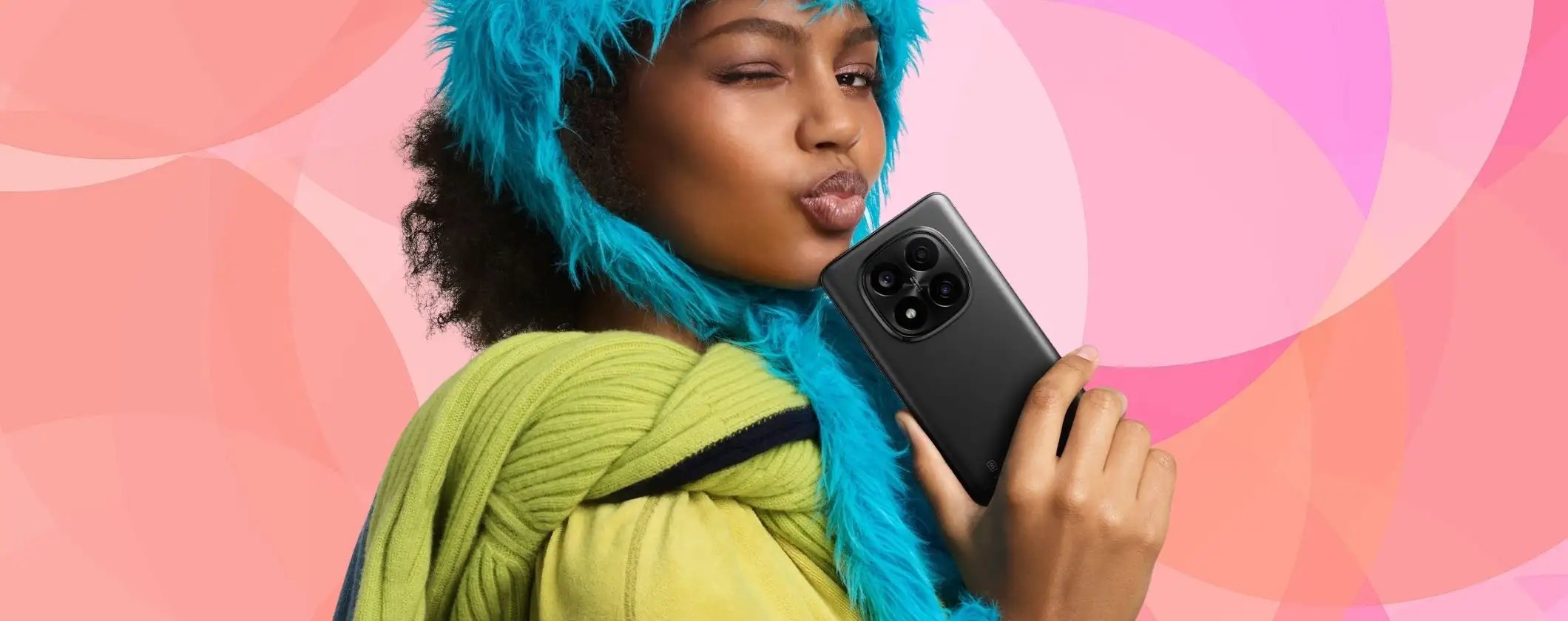 XIAOMI Redmi Note 14 Pro+ con camera da 200MP e ricarica da 120W (-151€)