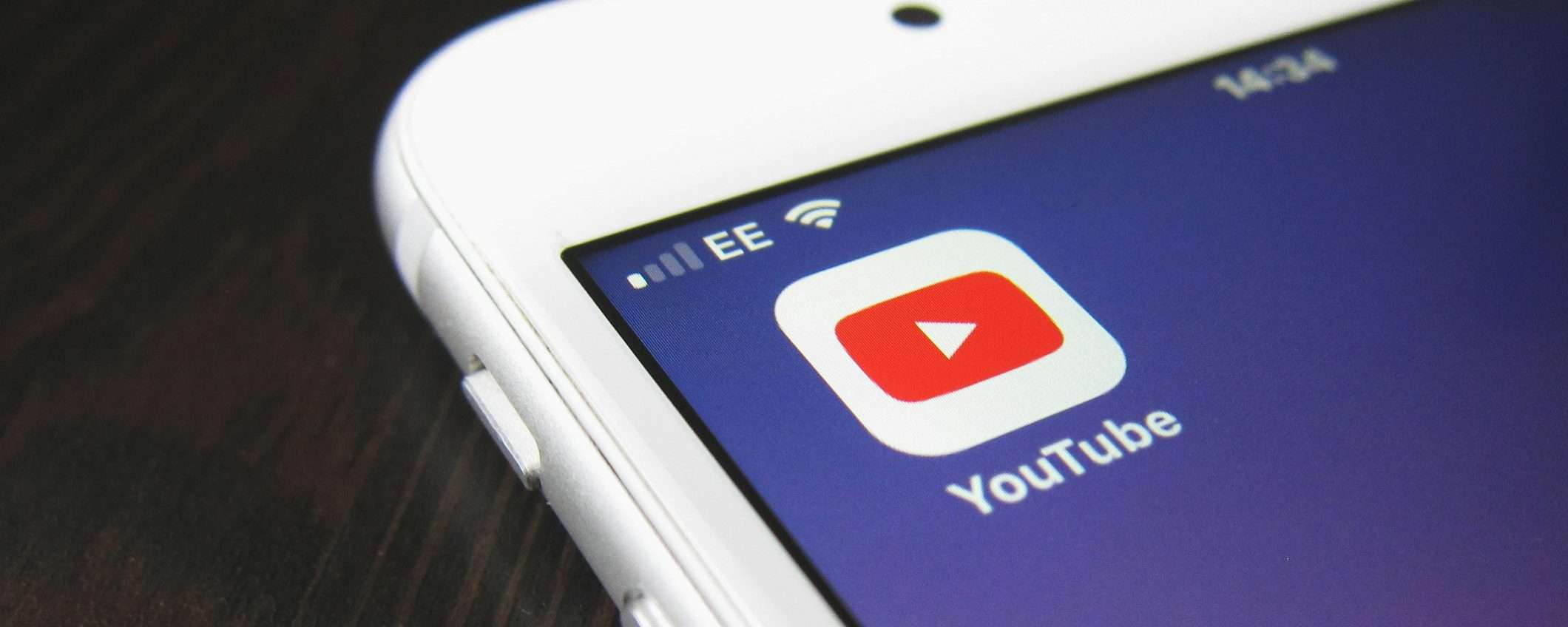 YouTube contro la dipendenza da Short: arriva il timer che blocca la visione YouTube contro la dipendenza da Short: arriva il timer che blocca la visione