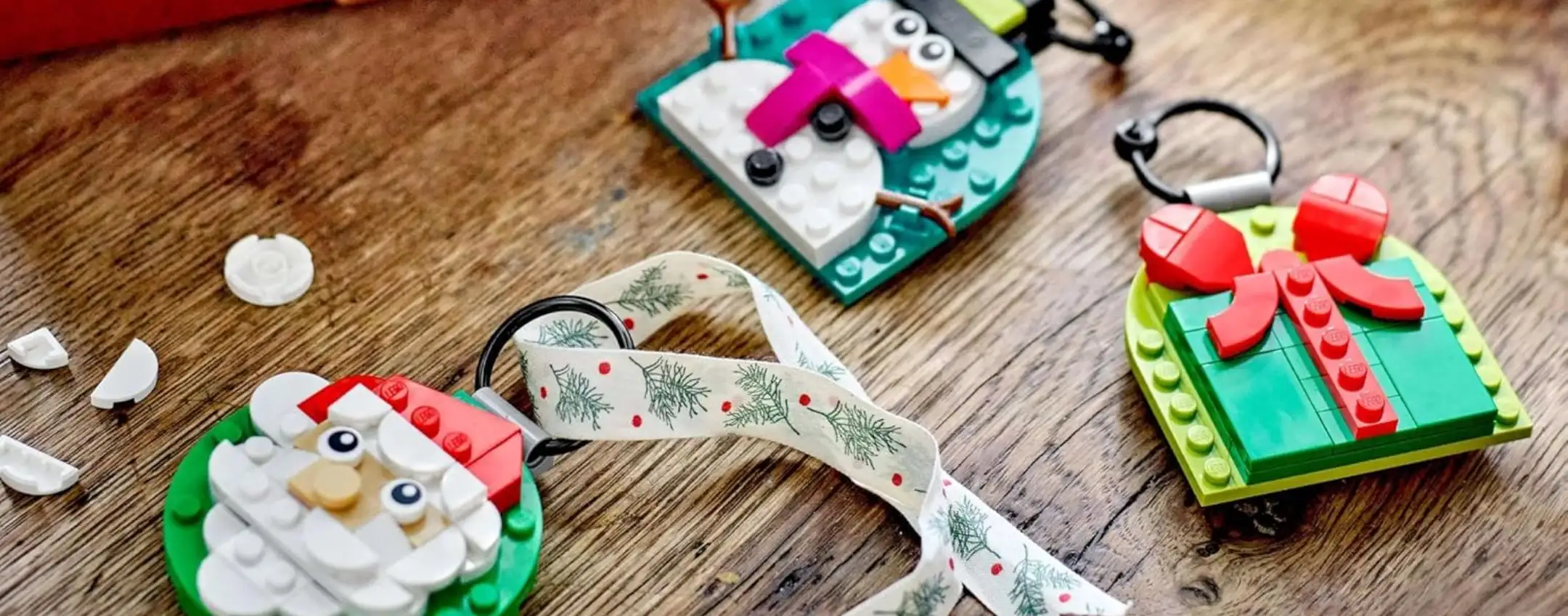 Decorazioni LEGO in offerta a 12€: costruisci l'atmosfera di Natale