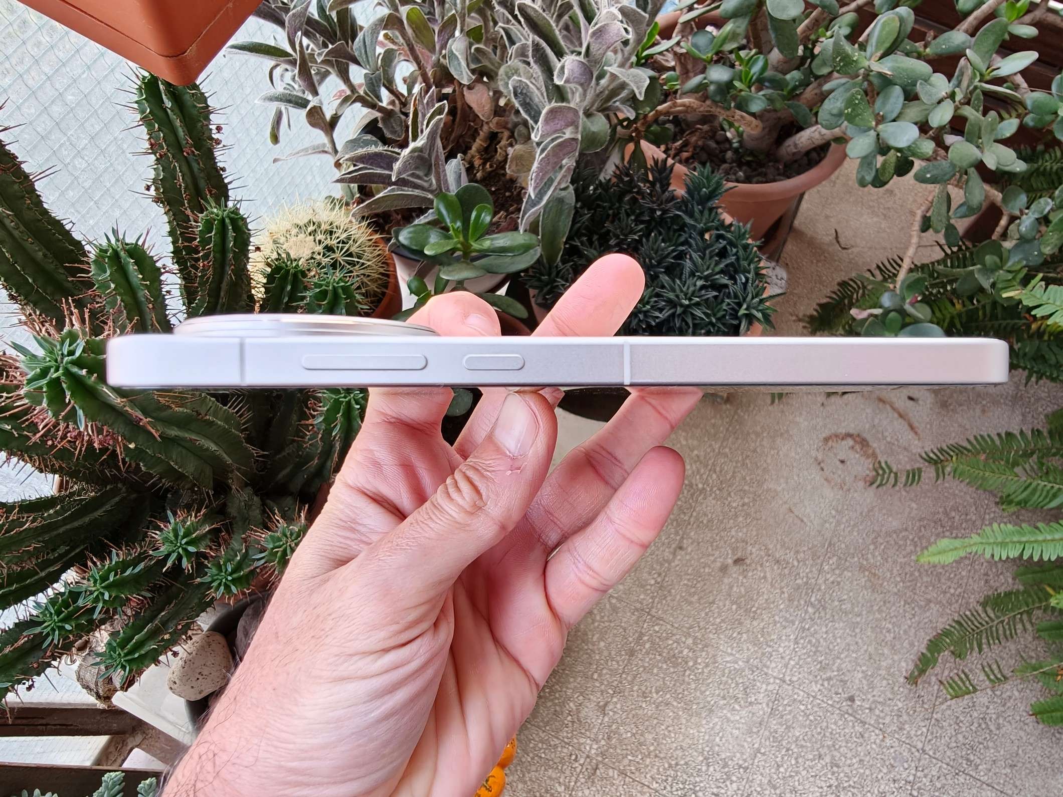 realme gt8 pro sottile