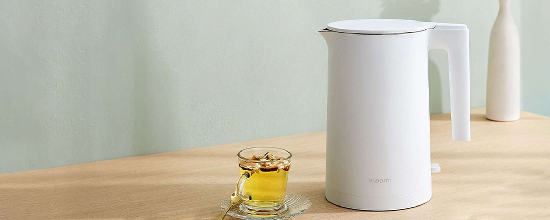 Perfetto per tè e tisane: l'elegante bollitore Xiaomi al 50% di sconto su eBay
