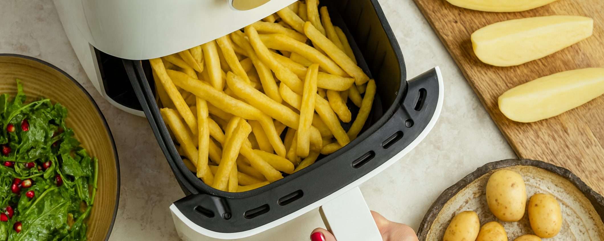 Friggitrice ad aria a meno di 30€: corri da RisparmioCasa, sconto SHOCK del 50%