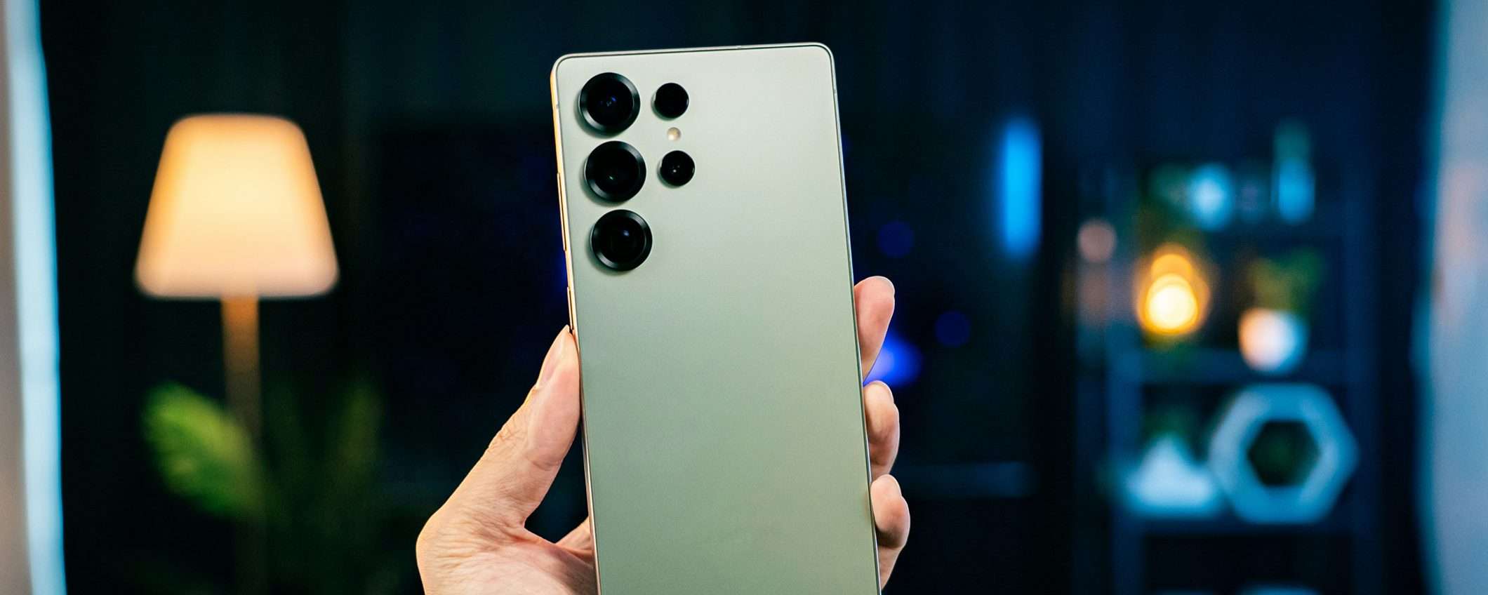 Samsung Galaxy S25 Ultra crolla di prezzo: è l'affare del giorno su eBay