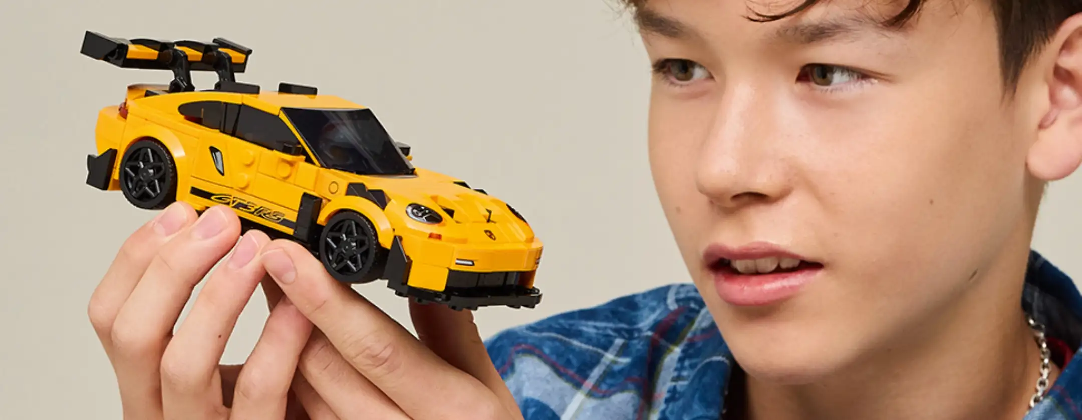 LEGO Speed Champions Super Car Porsche 911 GT3 RS a prezzo mai visto prima su Amazon