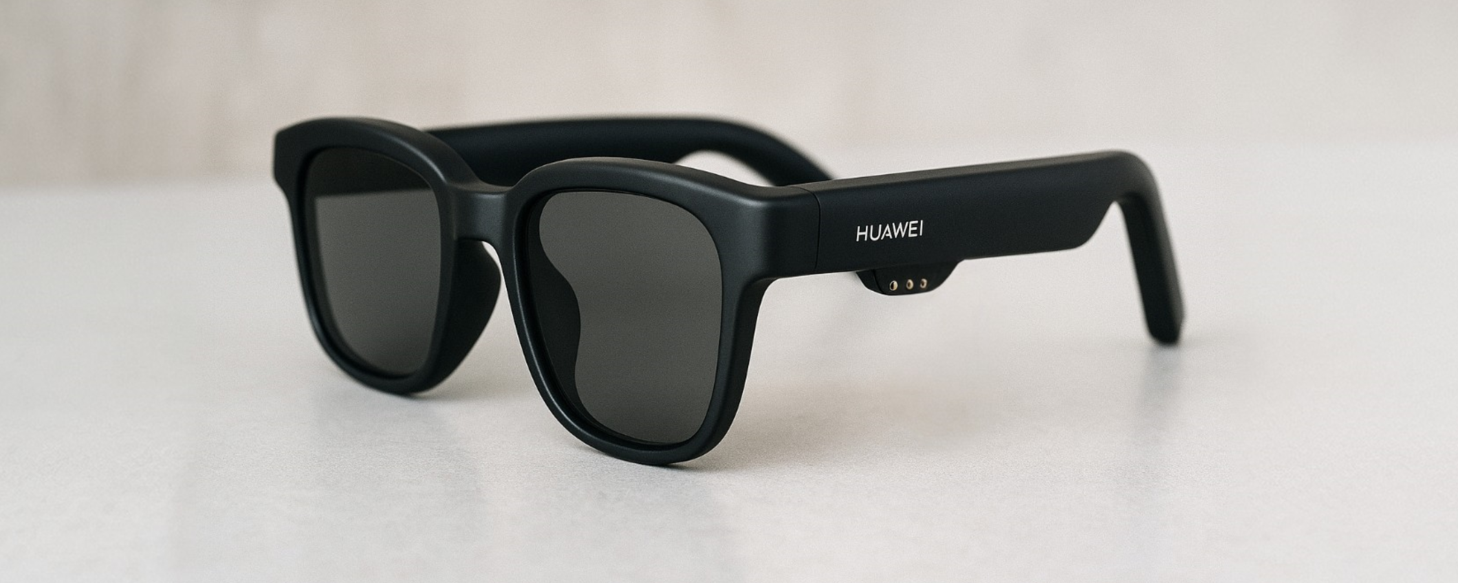 Huawei si gioca l'asso: ecco gli occhiali smart con anello MODULARE