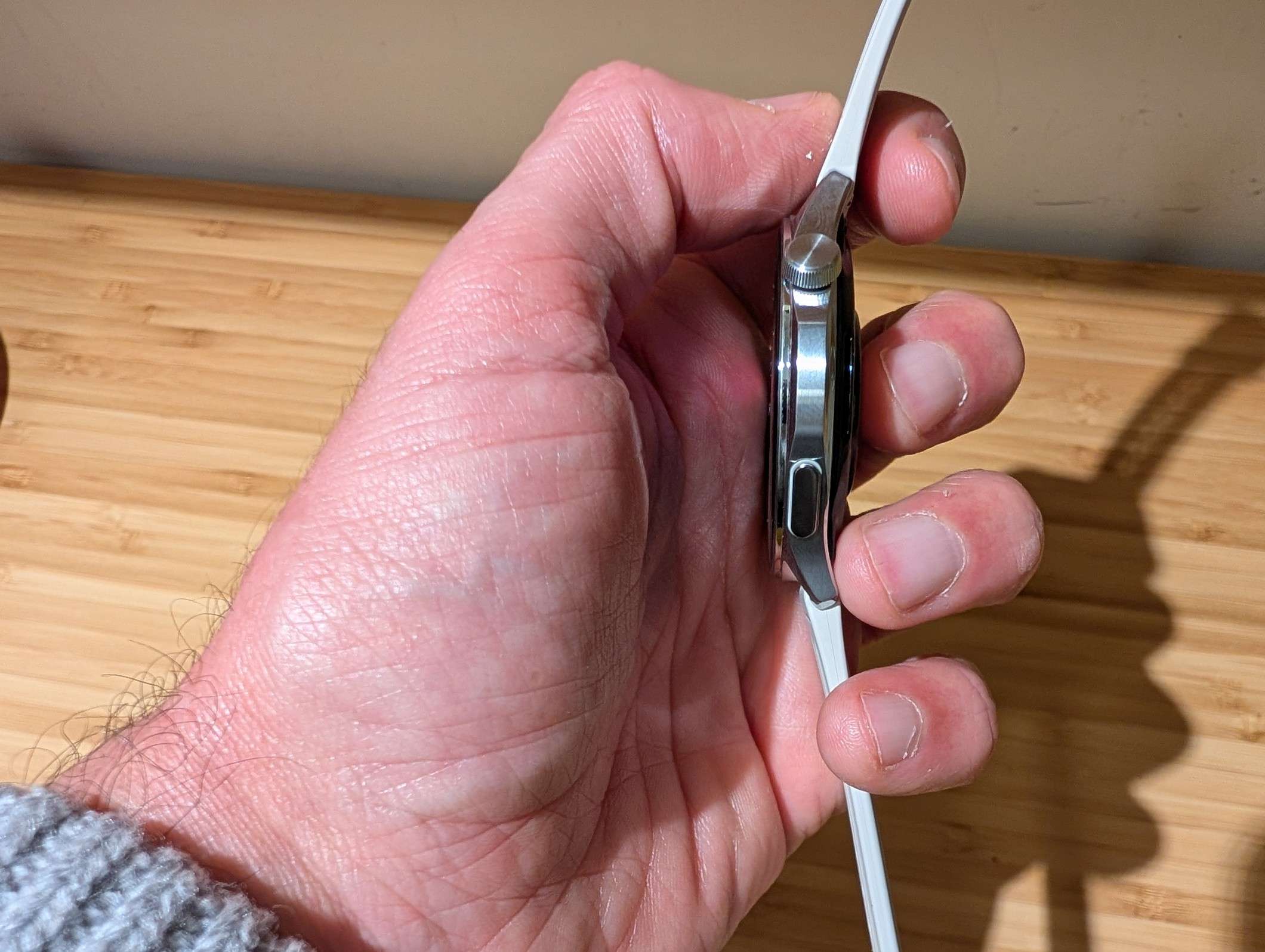 oneplus watch lite laterale