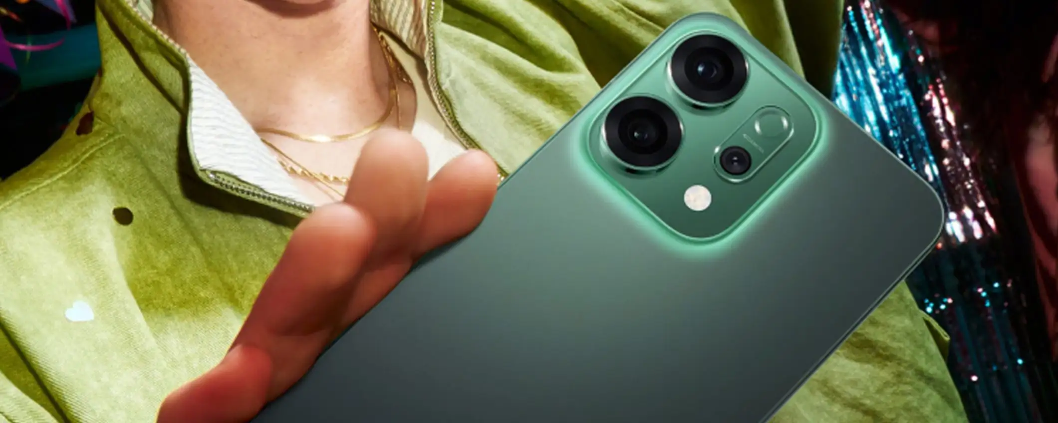 Oppo Reno 14 5G, il medio gamma dalla batteria enorme è in offertissima