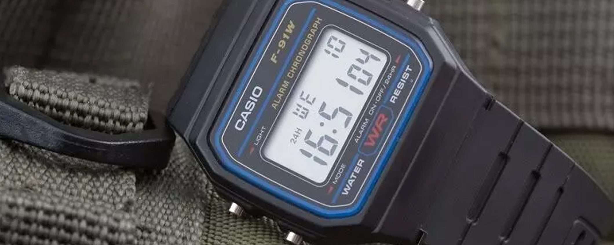 Orologio CASIO nero, un'idea regalo conveniente per Natale: offertissima a meno di 20€
