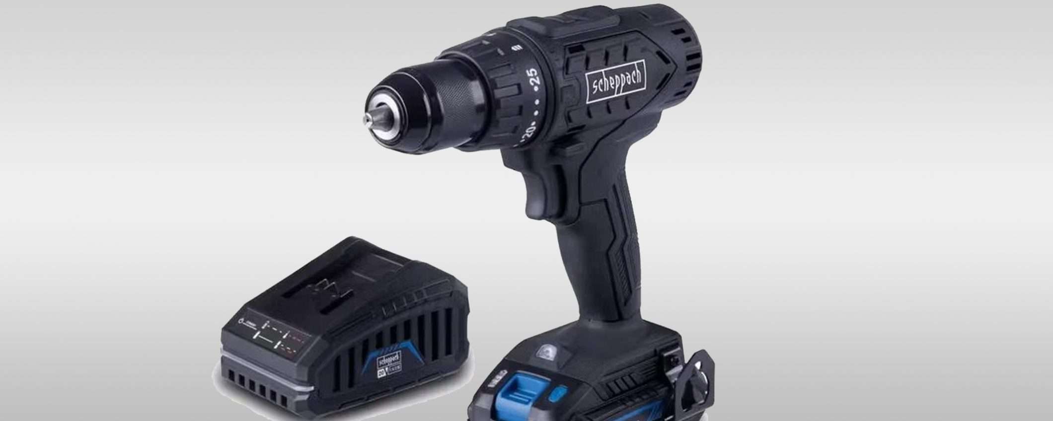 L'idea regalo per chi ama il fai da te: trapano con 74 attrezzi a prezzo imperdibile