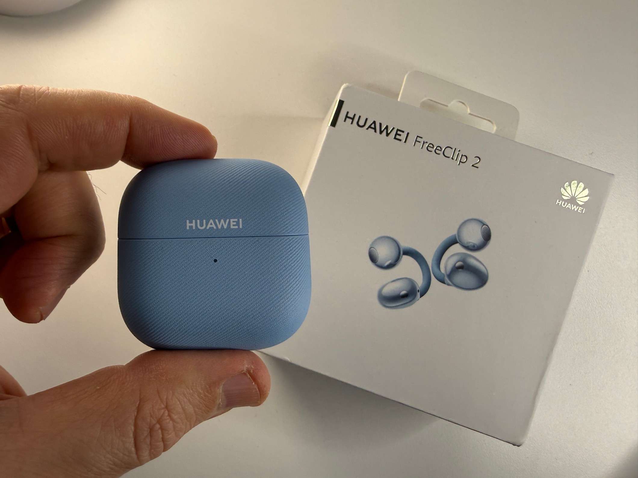 huawei freeclip 2 case