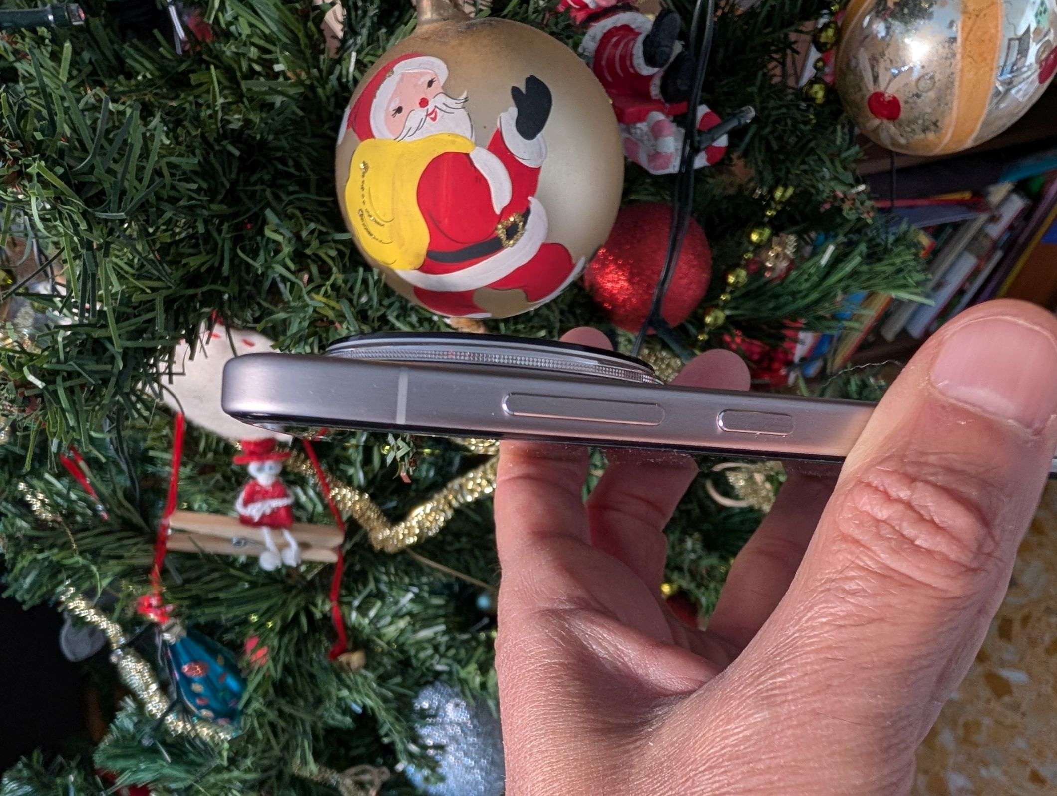 honor_magi8_tasti_laterali