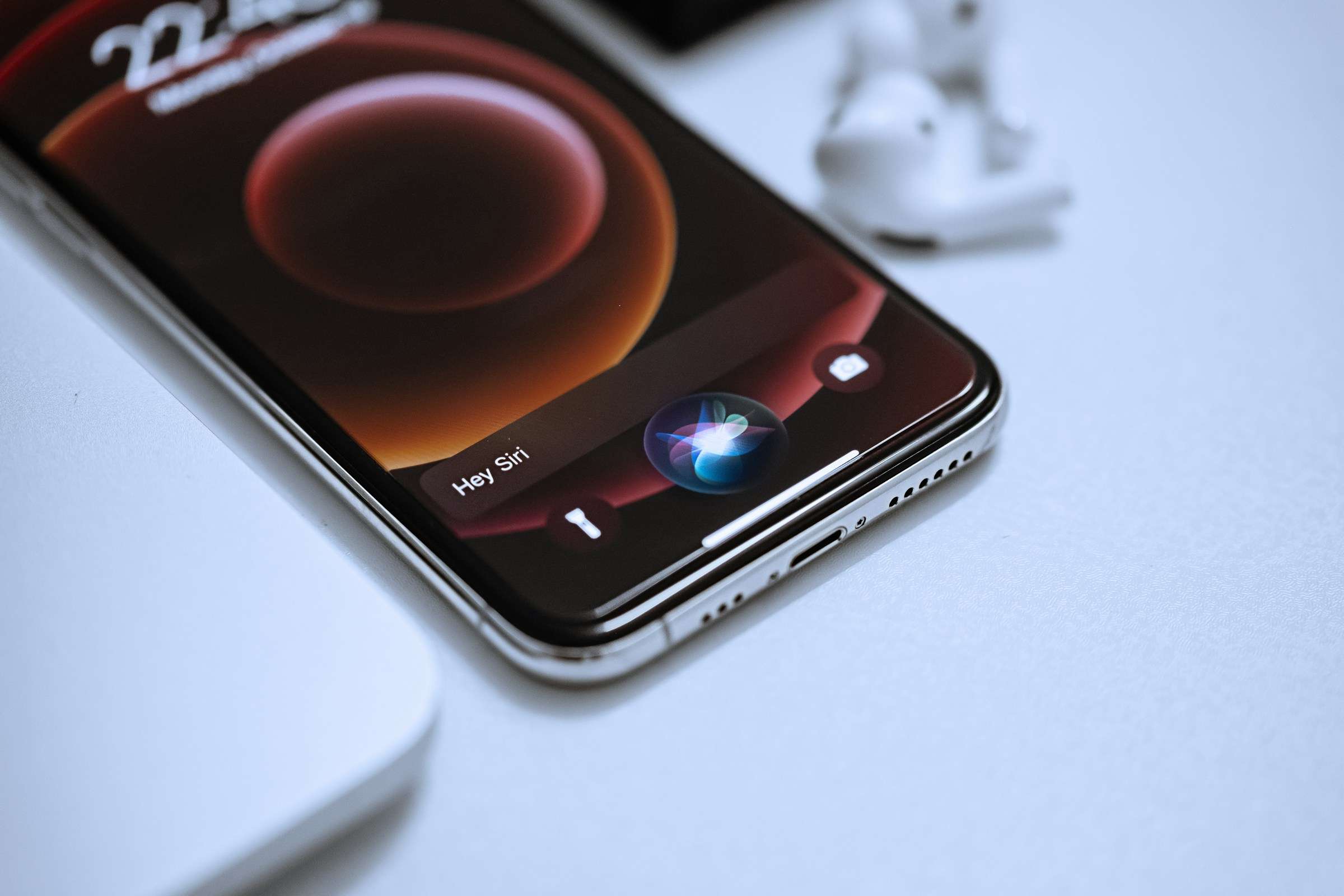 iOS 27, Siri cambia volto: app dedicata e interfaccia stile ChatGPT