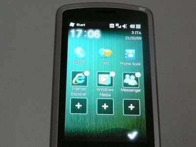 Acer beTouch E200 