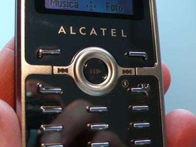 Alcatel OT S621 