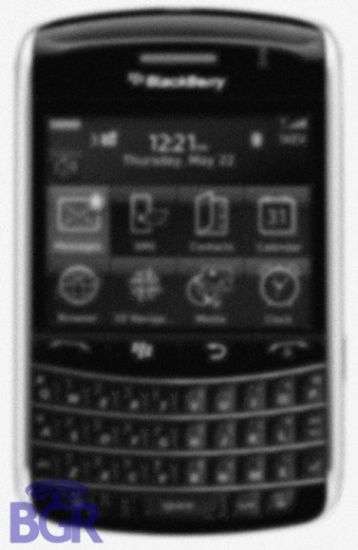 BlackBerry 9900 Magnum