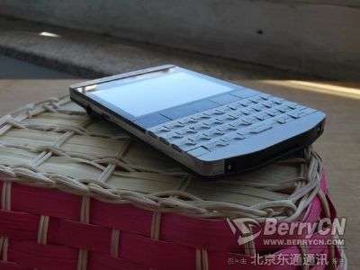 BlackBerry 9980 R47 