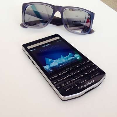 BlackBerry Porsche Design P�9983