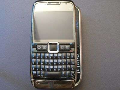 Blackberry Bold 9000 e Nokia e71