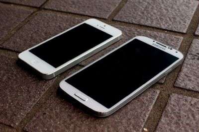 Galaxy S4 iPhone 5