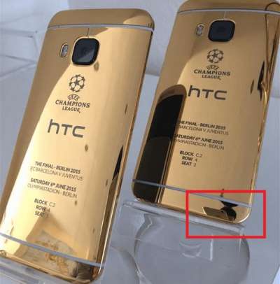 L'iPhone 6 visto in riflesso [Fonte @Htc]