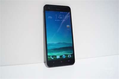 HTC One X9