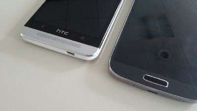HTC One vs Galaxy S4