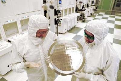 I tecnici IBM e SUNY al lavoro sui chip a 7nm