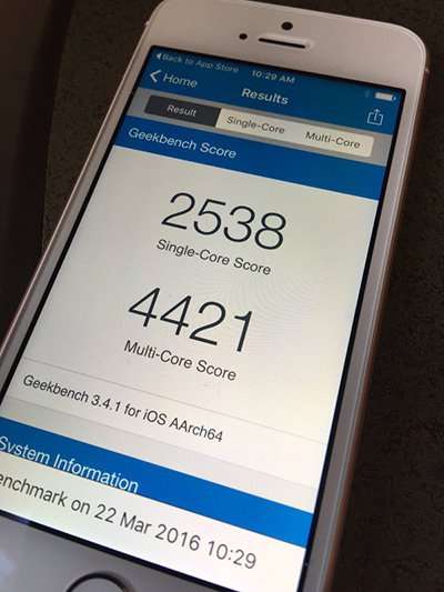 Benchmark di iPhone SE