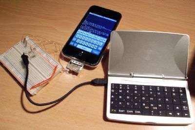 iPhone con tastiera
