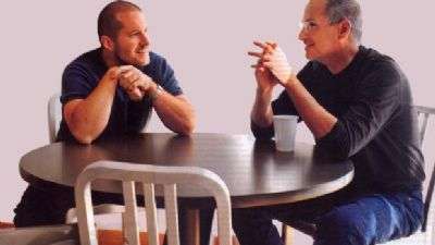 Jony Ive con Steve Jobs