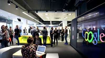 L'interno del Google Shop a Londra